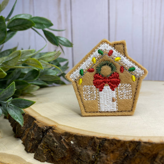 Gingerbread House Feltie